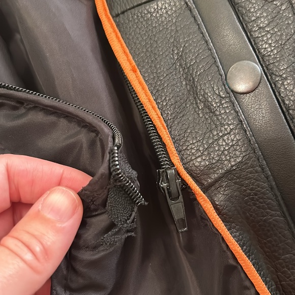 Women’s leather motorcycle jacket - Picture 7 of 16